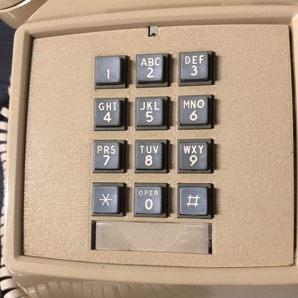 Vintage Cortelco 2500 push button telephone - Picture 2 of 14